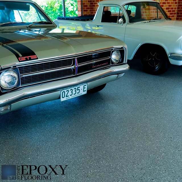 Residential and Commercial Garages